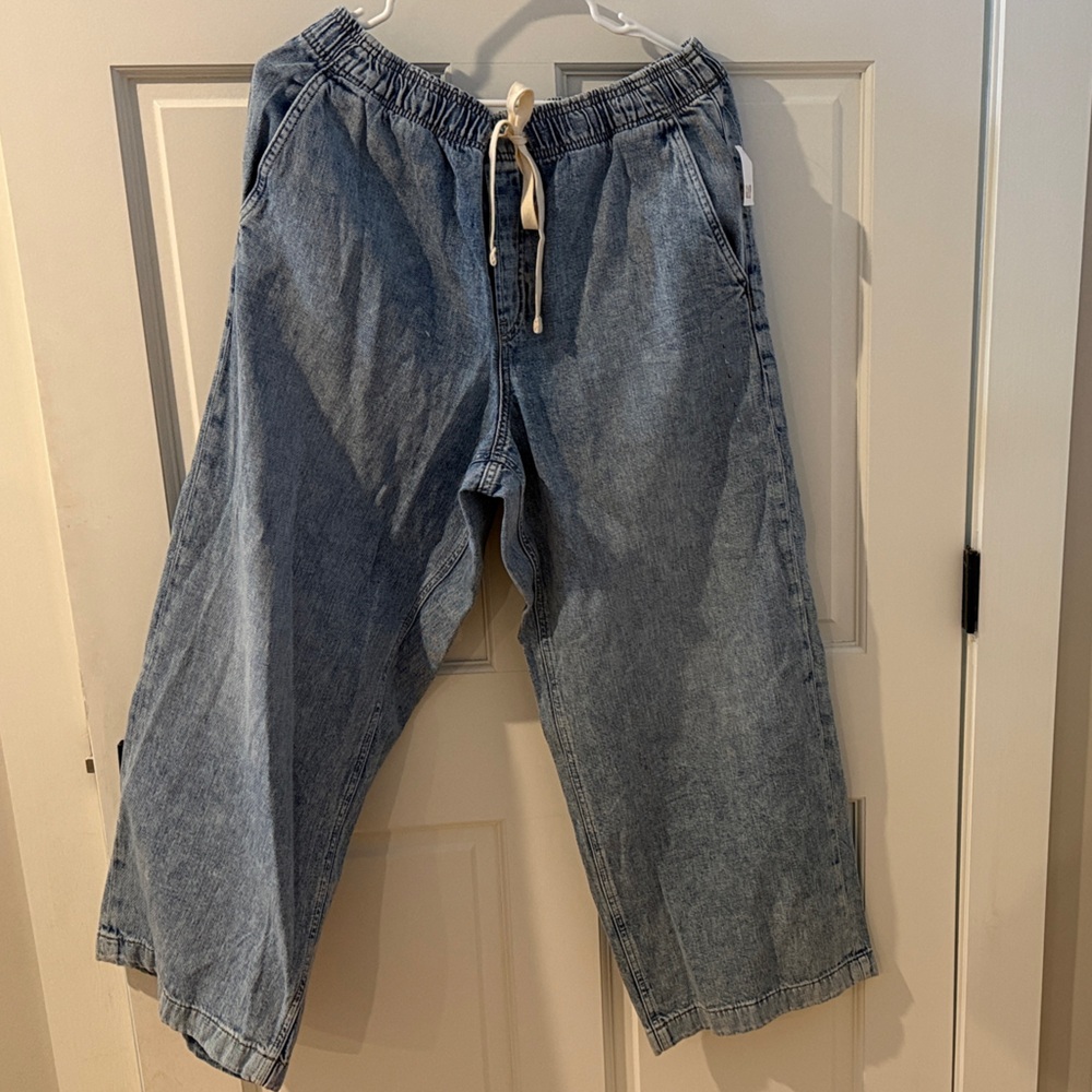 GAP Women's Blue Flare Jeans